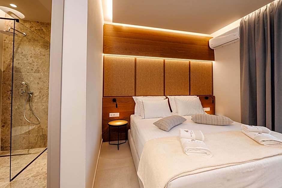 Horizon Apartments - Beachfront Luxury, by ZanteWize