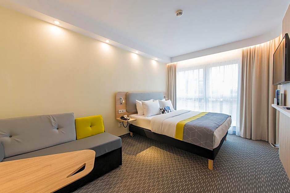 Holiday Inn Express Warsaw - Mokotow By IHG