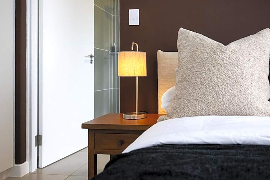 Upmarket Stunner in Ballito 360 with Inverter