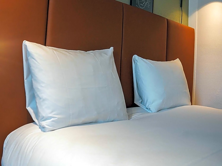 ibis Bayeux Port En Bessin