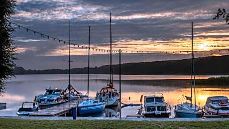 Zatoka Zabłockich Ośrodek Wypoczynkowy