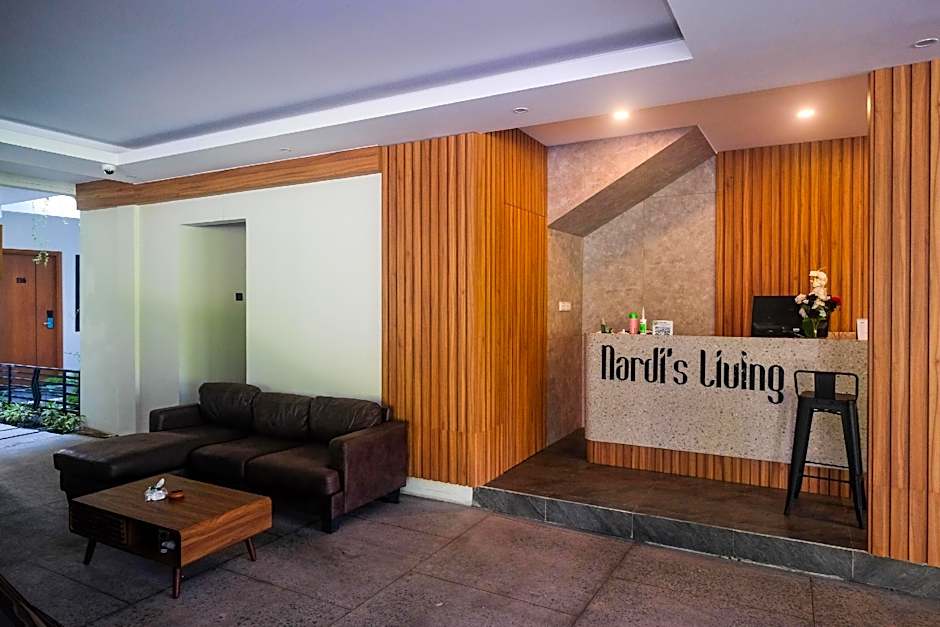 Urbanview Hotel Nardis Living near UMY