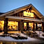 ML 343 Ski-InOut Island Kitchen Steps to Ballhooter Sleeps 6