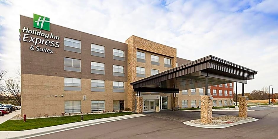 Holiday Inn Express & Suites Michigan City