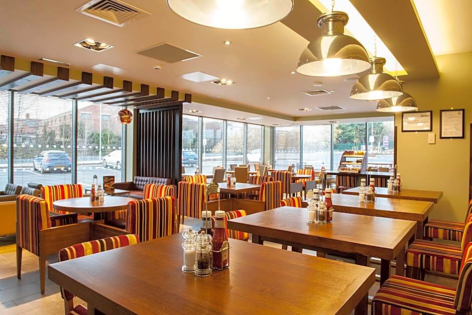 Premier Inn Wrexham Town Centre