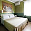 Hotel Diana