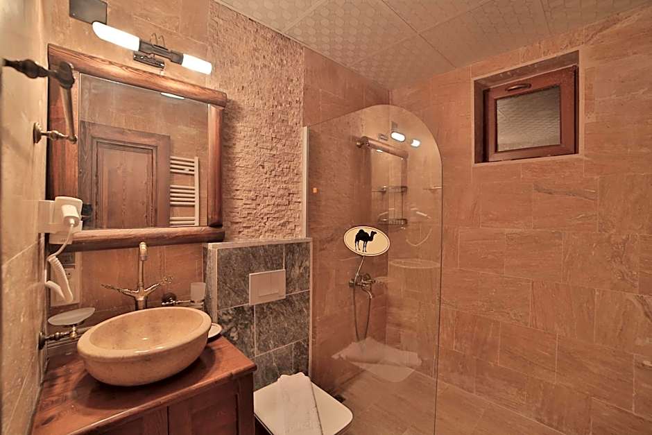 Caravanserai Inn Hotel