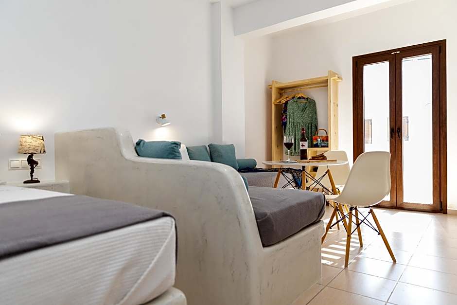 Depis Place & Apartments