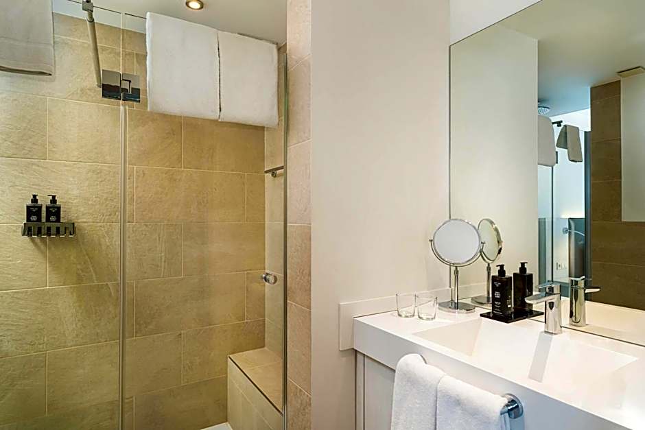 elaya hotel kleve, Trademark Collection by Wyndham