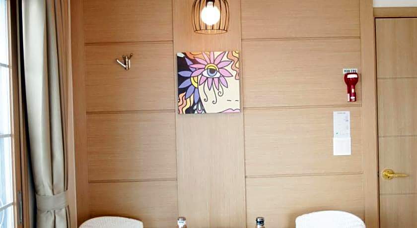 Tongyeong Bay Condo Hotel