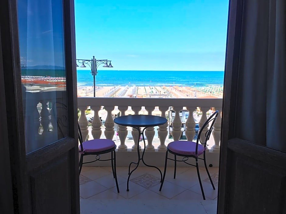 Villa Tina Hotel