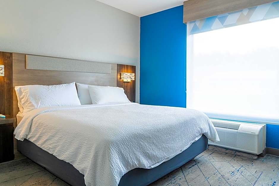 Holiday Inn Express Hotel & Suites Hiawassee By IHG