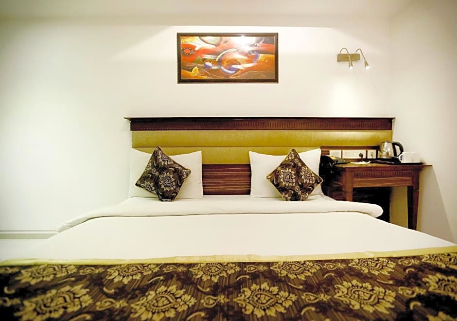 The Grand Radiant Hotel