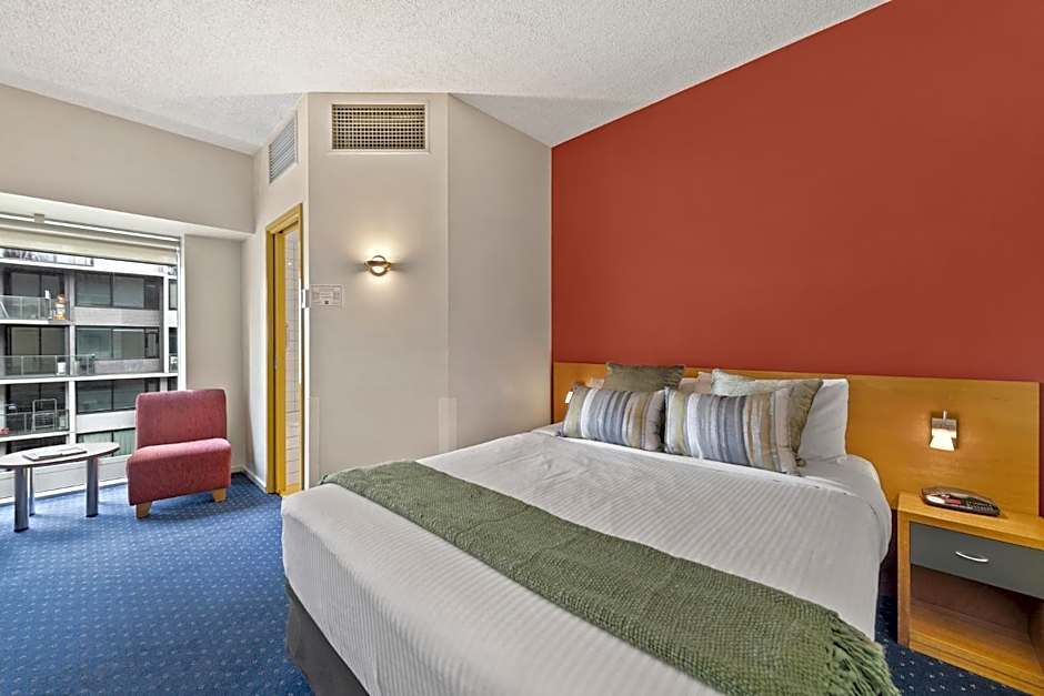 YEHS Hotel Melbourne CBD