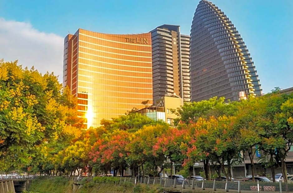 The Lin Hotel