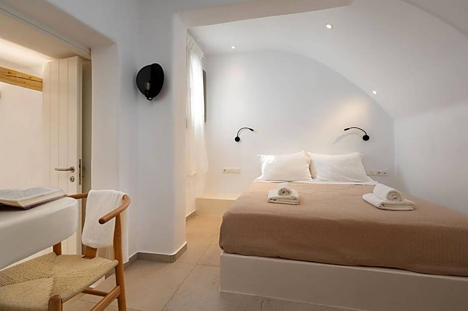 Melidron Hotel & Suites