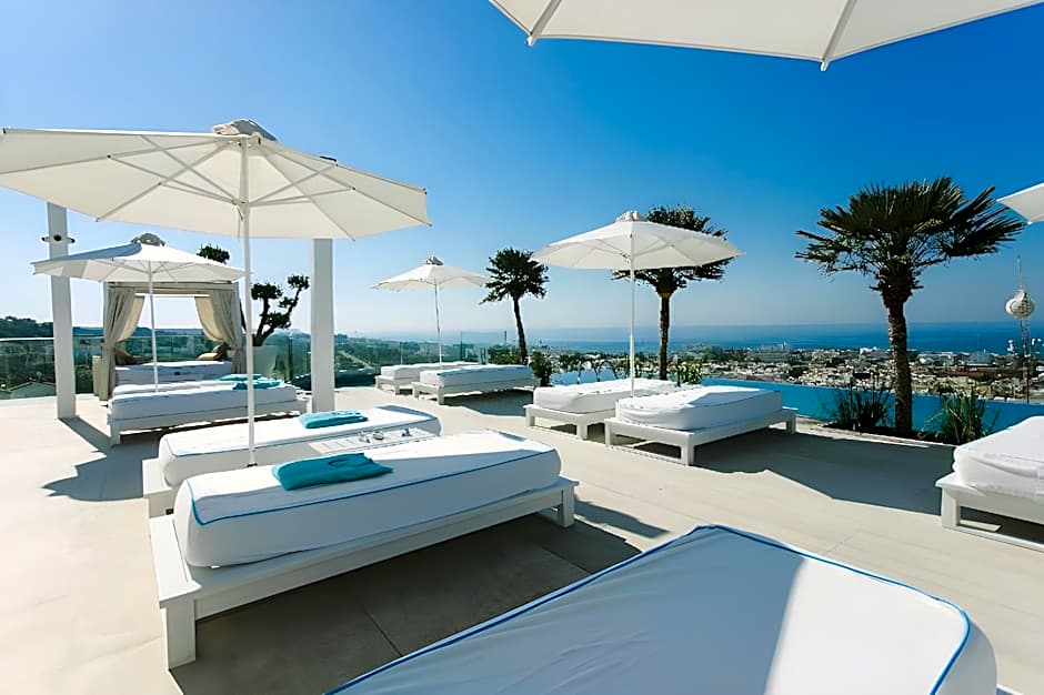 Hotel Napa Suites (Adults Only)