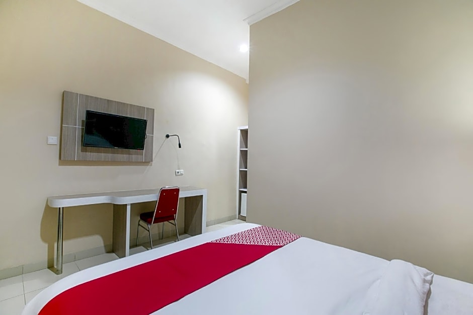 OYO 2320 Hotel Charvita