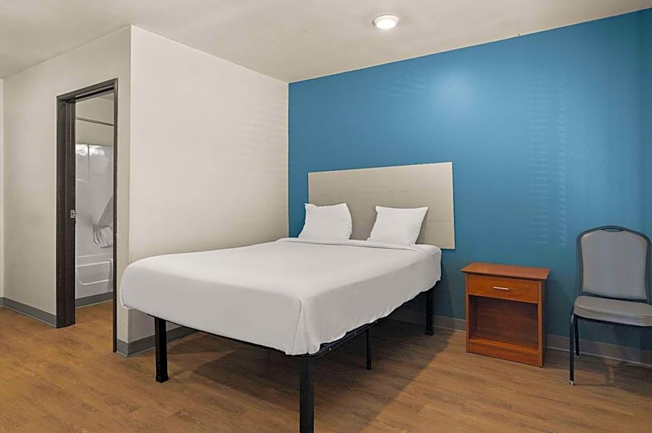 WoodSpring Suites Champaign near University