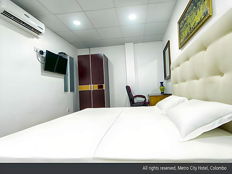 Metro City Hotel