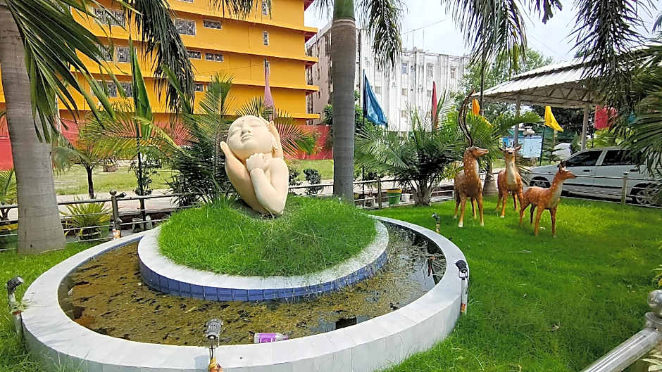 Hotel Delta International