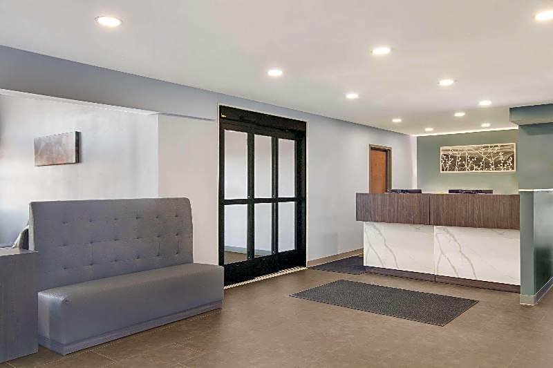 Rodeway Inn and Suites
