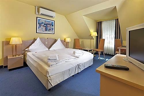 Tryp By Wyndham Luebeck Aquamarin