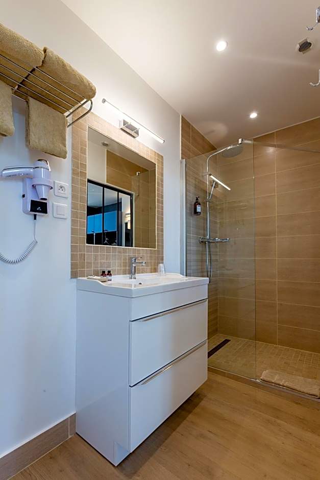 Cit'Hotel Le Regina Bordeaux Gare Saint-Jean