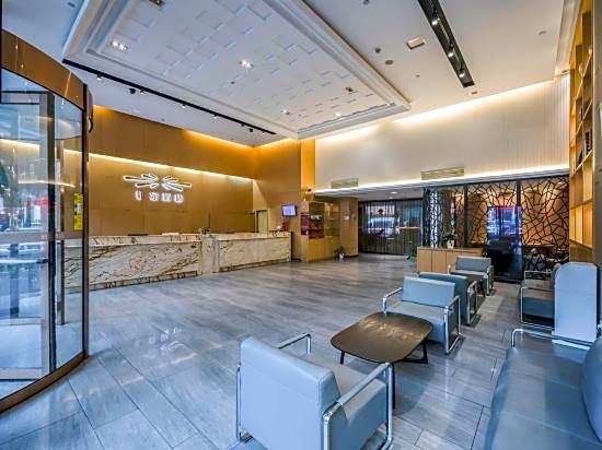Home Inn (Ningbo Railway Station Antique City)