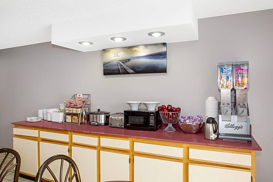 Super 8 by Wyndham Springdale AR