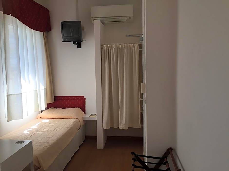 Hotel Marlisa Pier