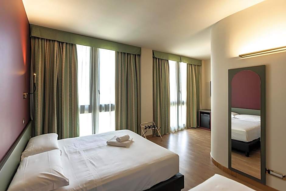HC Hotel Cremona Pilgrim's