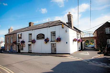 The Old Black Lion