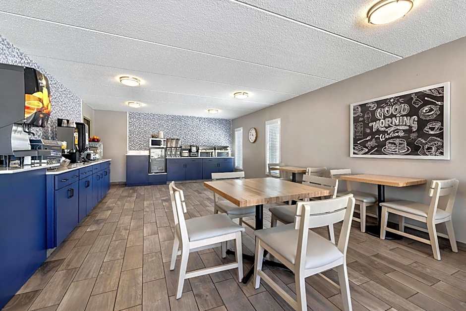 AmericInn by Wyndham Baxter Brainerd