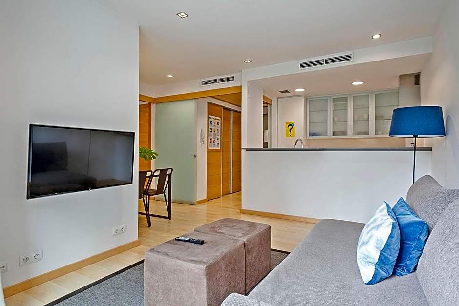 Lugaris Rambla Apartments