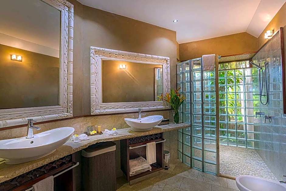 Rumours Luxury Villas & Spa