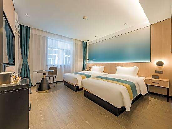 New Century Meitu Hotel (Ningbo Tianyi Square, Gulou Metro Station)