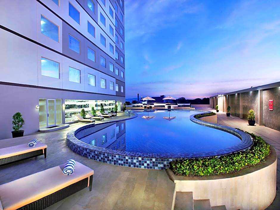 Aston Kupang Hotel And Convention Center