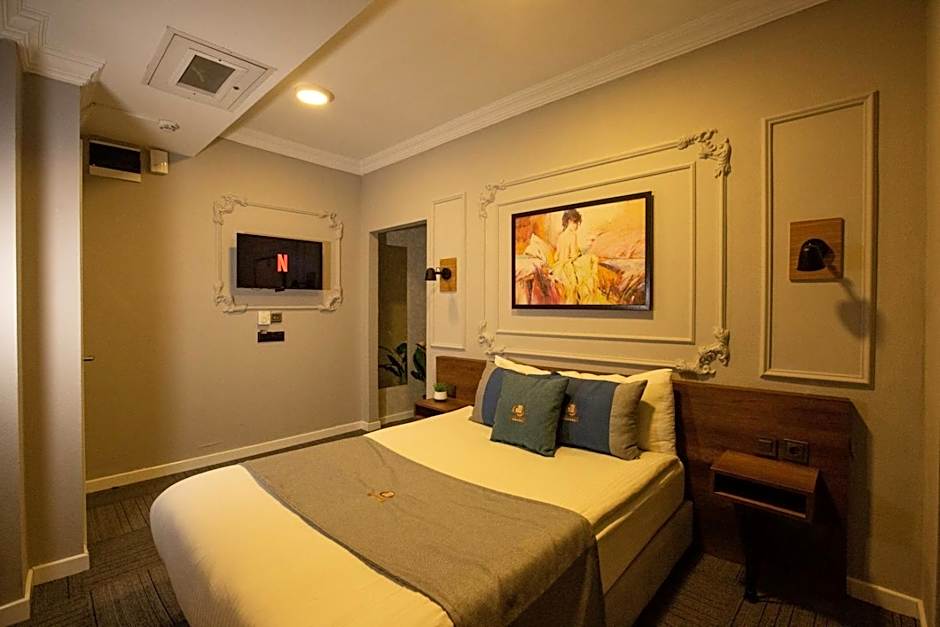 Double Bond Hotel Spa