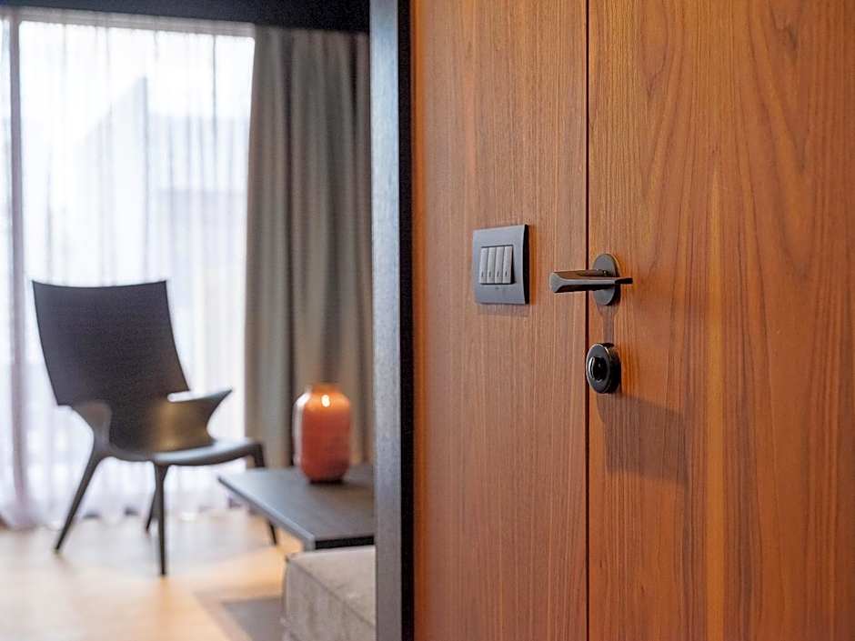 3 Pines Design Living