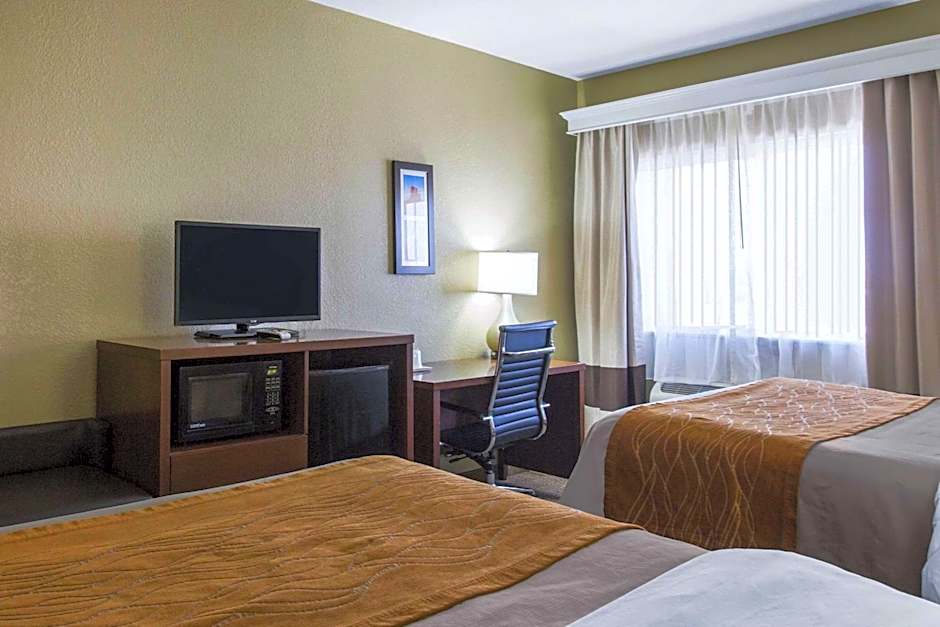 Comfort Inn & Suites Deming