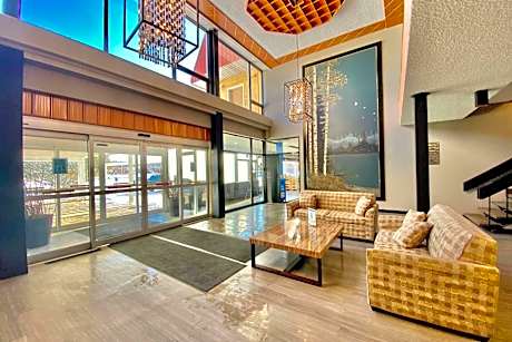Ramada by Wyndham Whitecourt