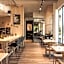 Oru Hub Hotel Tallinn - Handwritten Collection