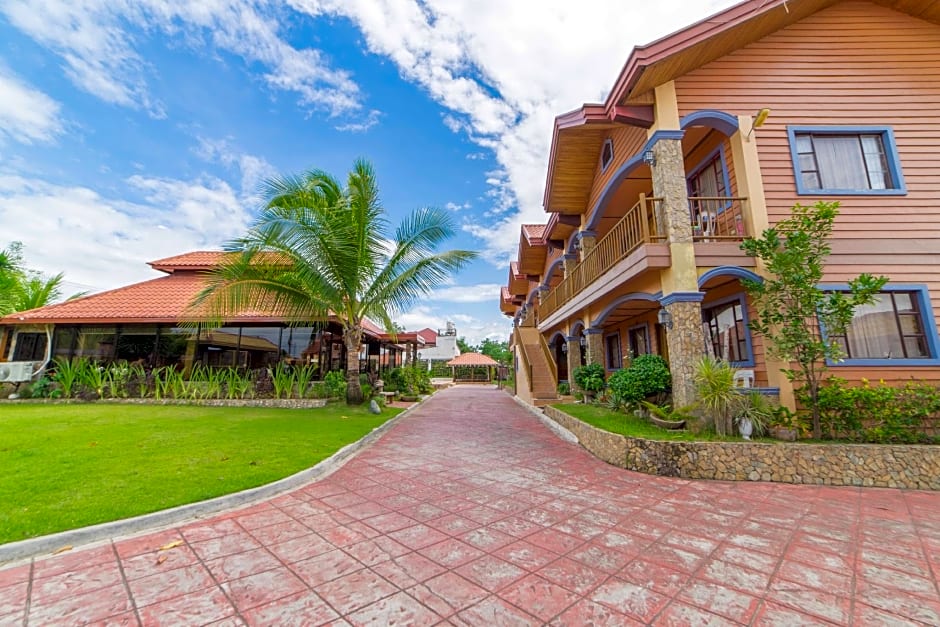 RedDoorz Plus @ Starhomes Olivianville