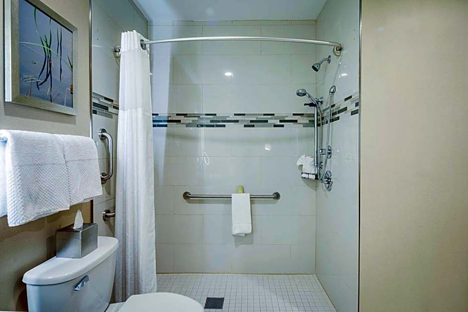 DoubleTree by Hilton Huntington, WV