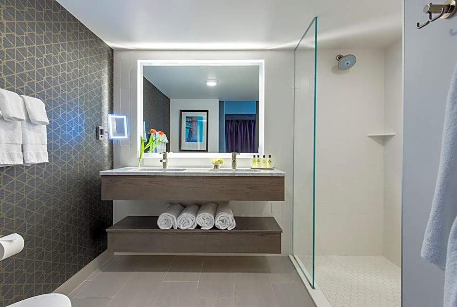 InterContinental Saint Paul Riverfront By IHG