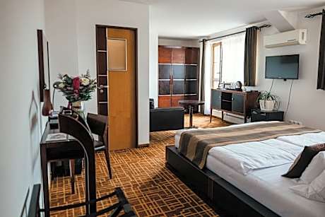 Junior Suite with Terrace