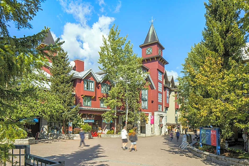 Delta Hotels by Marriott Whistler Village Suites