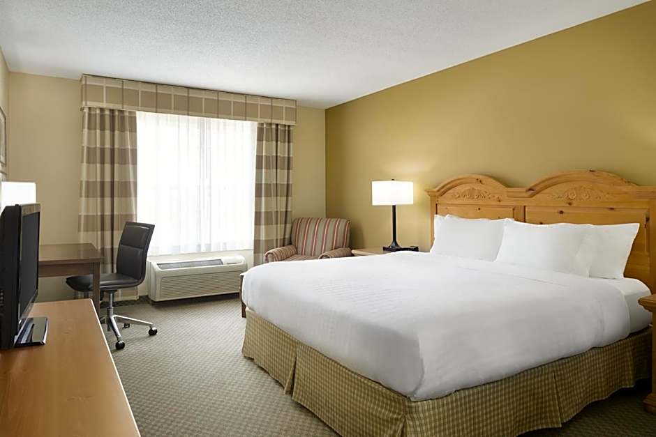 Country Inn & Suites by Radisson, Grinnell, IA