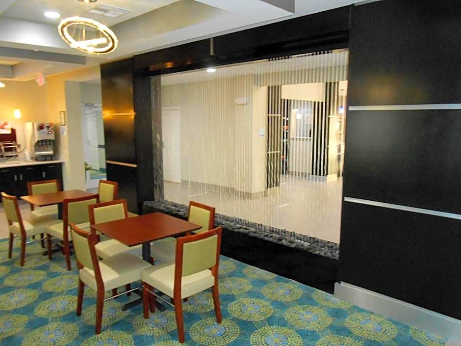 Holiday Inn Express & Suites Houston Northwest-Brookhollow By IHG